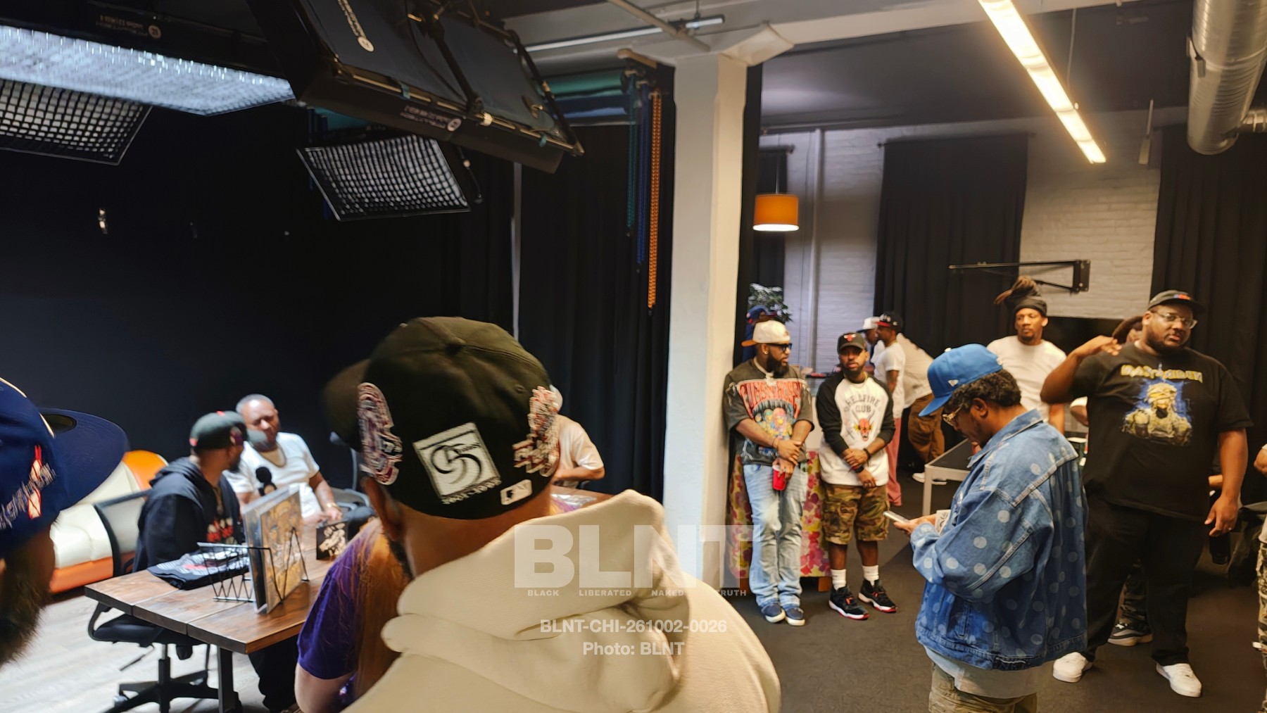 BLNT photograph BLNT-CHI-261002-0026