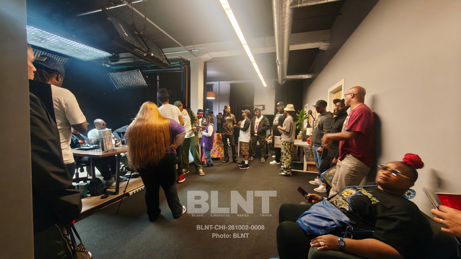 BLNT photograph BLNT-CHI-261002-0008